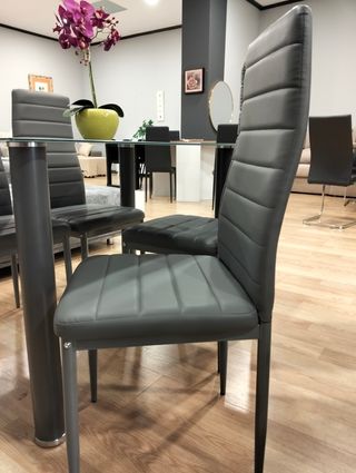 Mesa cristal 4 sillas - Gris