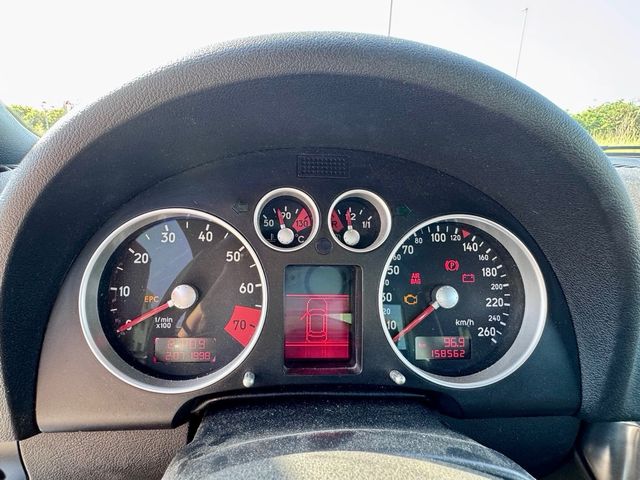 Audi TT Roadster 1.8T 225 CV Quattro — Impecable y