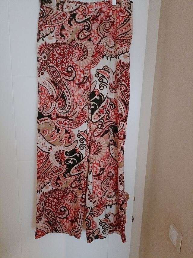 Pantalones Zara estampados multicolor talla L