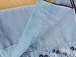 Cortina vichy azul y blanca