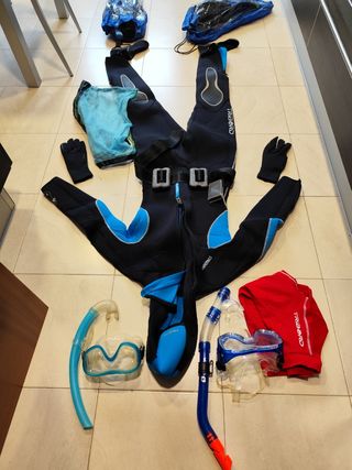 Equipo  Completo  de buceo niño con capucha 
