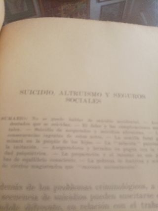 Libro antiguo, EL SUICIDIO