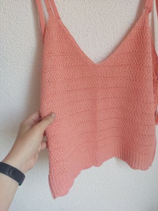Top tirantes tejido coral