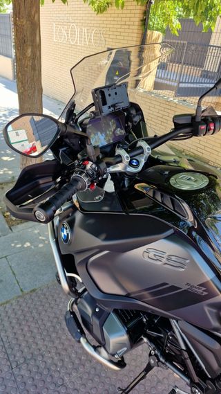 BMW R 1250 GSA TRIPLE BLACK con 21.000km.
