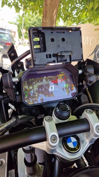 BMW R 1250 GSA TRIPLE BLACK con 21.000km.