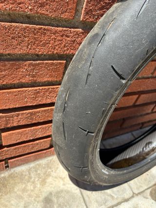 Neumático moto Battlax Racing Street RS11