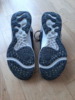 Nike Renew Retaliation - Zapatillas Cross Training