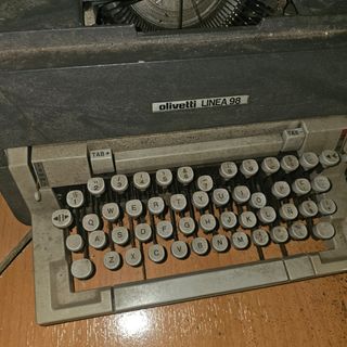 Olivetti Linea 98 - Máquina de escribir