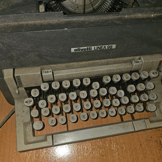 Olivetti Linea 98 - Máquina de escribir