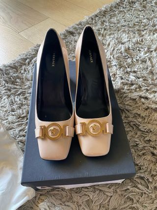 Pumps Versace beige 36