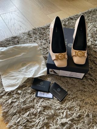 Pumps Versace beige 36