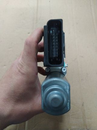 Motor elevalunas Leon 2 tras derecho
