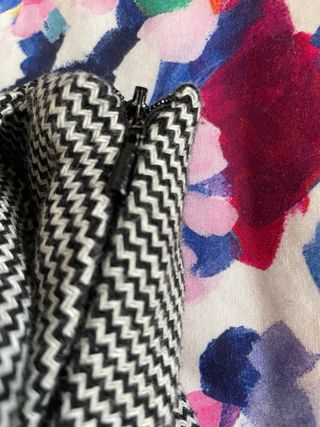 Falda mini negra y blanca