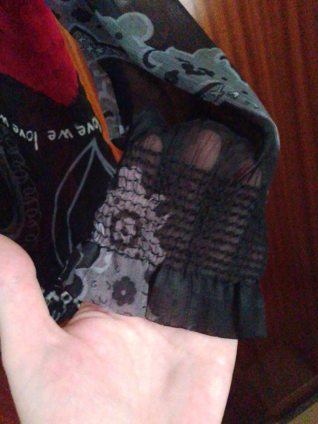 Camicia Desigual trasparente nera e rossa