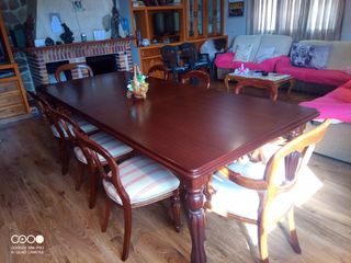 Conjunto comedor madera - 8 sillas