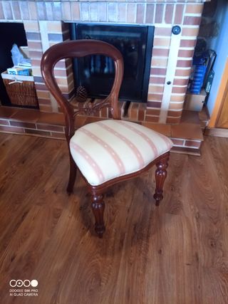 Conjunto comedor madera - 8 sillas