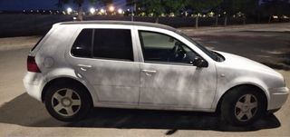 Volkswagen Golf 2000