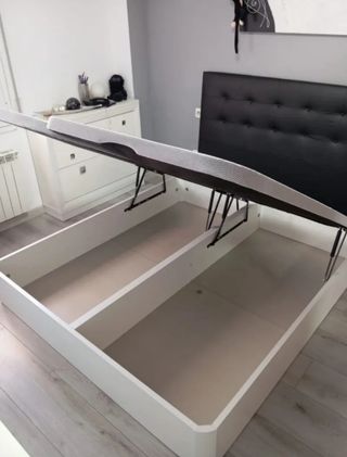 Canapés, colchones, somieres y cabeceros