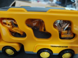 Camión Transporte 5 en 1