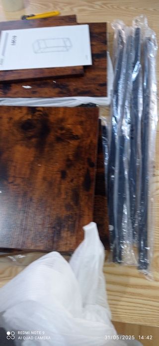 Mesa auxiliar estilo industrial nuevo