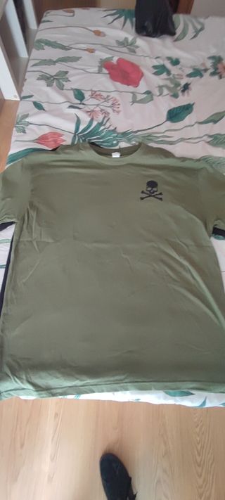 Camiseta Scalpers verde