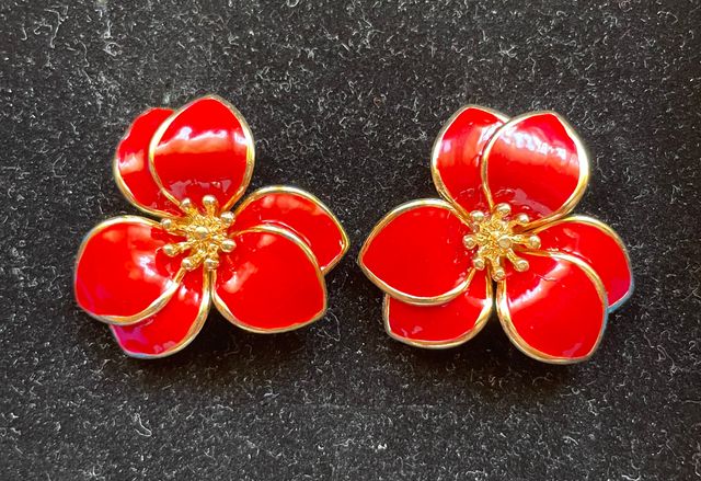Pendientes flor roja