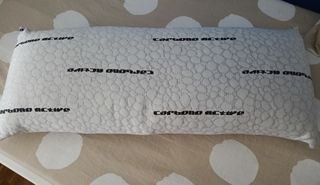 Almohada Carbono Active de 90 cm , nueva
