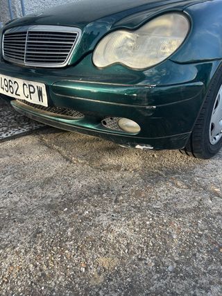 Mercedes-Benz Clase C 2003