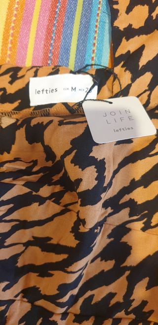 Vestido corto estampado leopardo