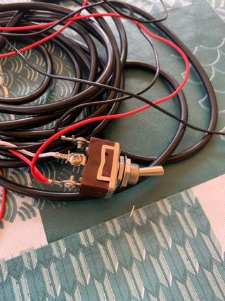 Electroválvula escape ZX6R 2024