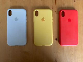 3 custodie in silicone per iPhone XR Apple