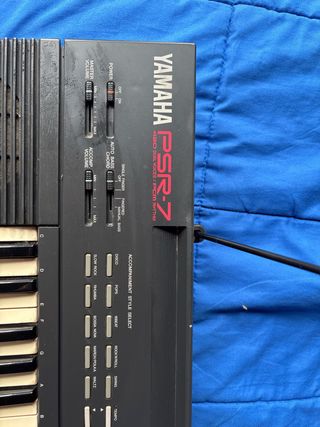 Yamaha PSR-7 Teclado Electronico