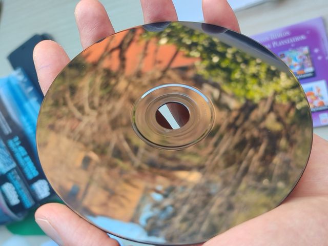 Disney Dinosaurio PS1 PAL España LEER