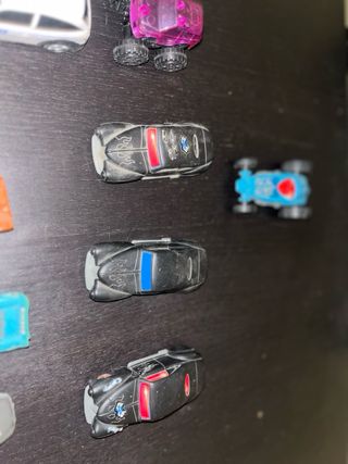 Colección de coches de juguete