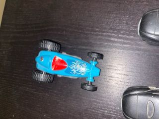 Colección de coches de juguete