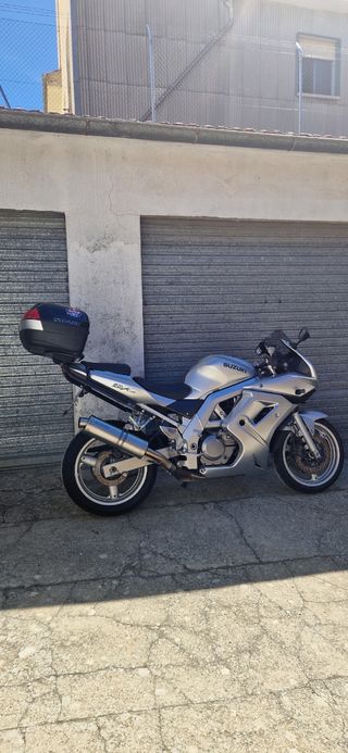 Suzuki SV 650S