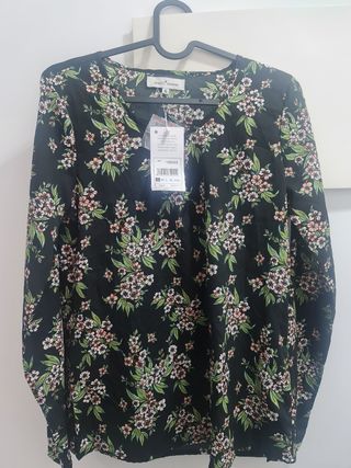 Blusa AMICHI floral - negra, rosa