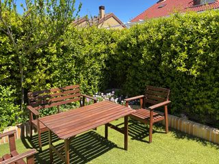 Muebles jardín - Mesa y sillas madera