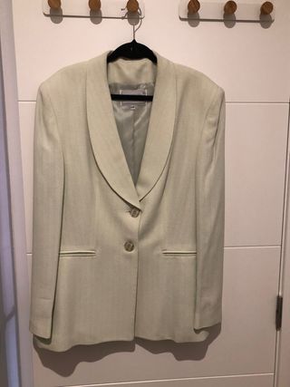 Blazer beige, talla como una 44