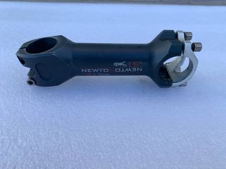 Attacco Manubrio Deda Newton 31.7