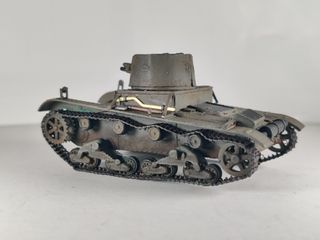 Maqueta de tanque Vickers Mark E de UM escala 1/72