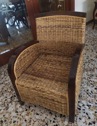 Sillón mimbre y madera
