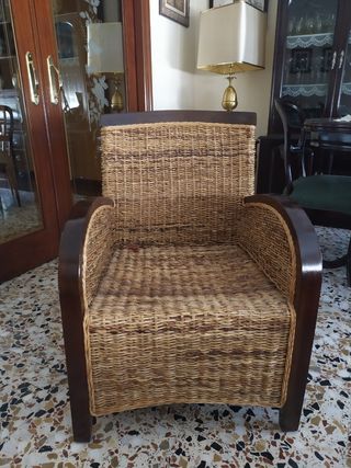 Sillón mimbre y madera