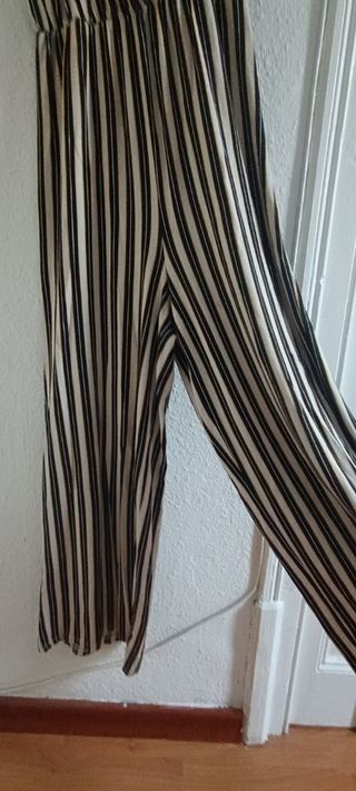 Mono largo de rayas Pull and Bear