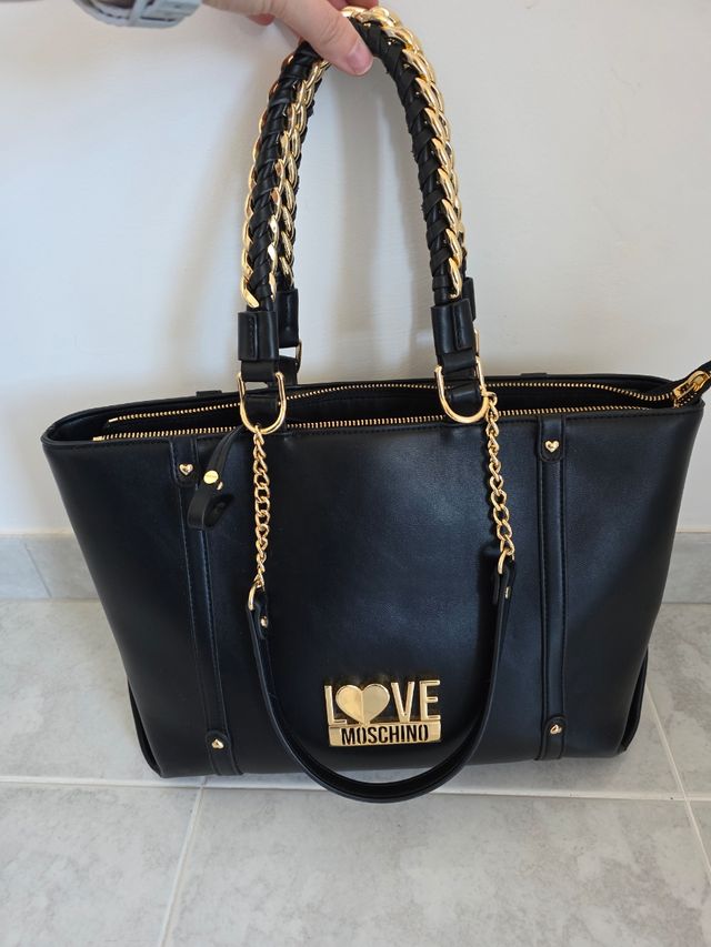 Borsa Love Moschino nera e oro