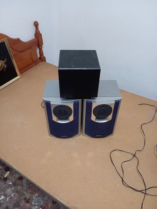 Altavoces Altec Lansing & Sony