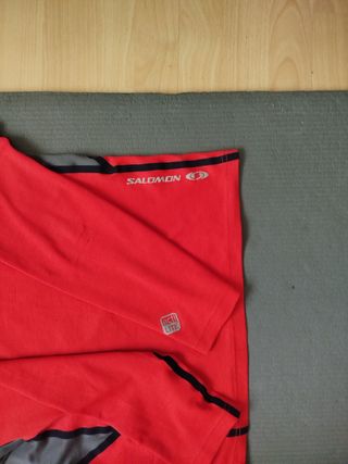 Camiseta Salomon running M roja y gris
