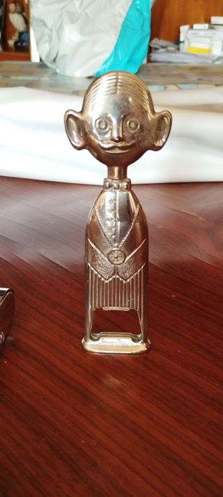 Antico Apriscatole e Raccoglifili