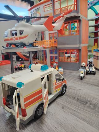 Hospital Playmobil: ¡A salvar vidas!
