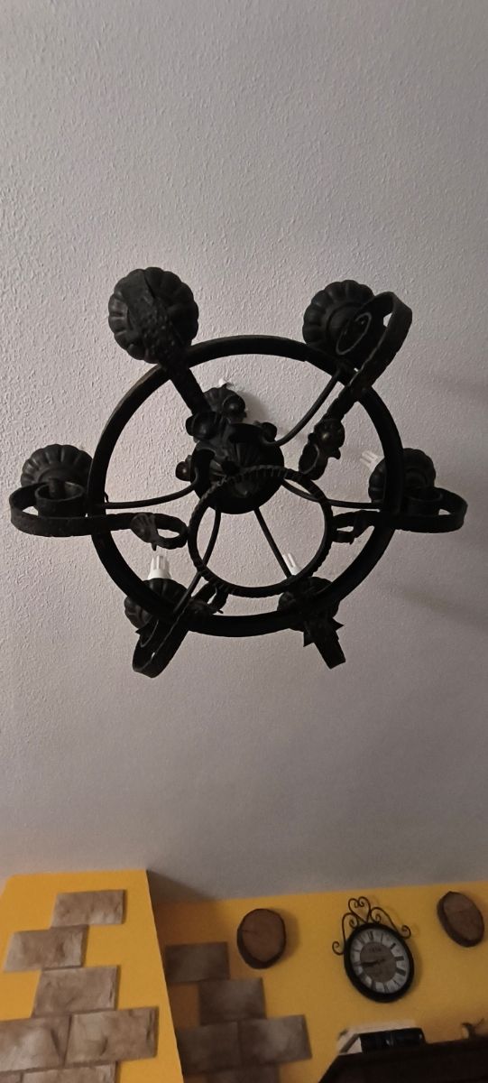 Lampara techo forja negra